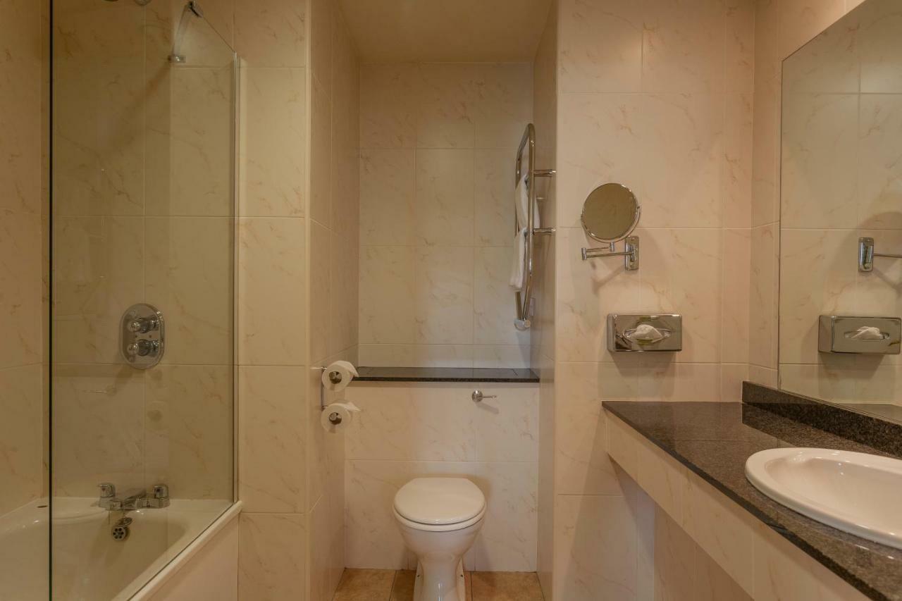 Canal Court Hotel